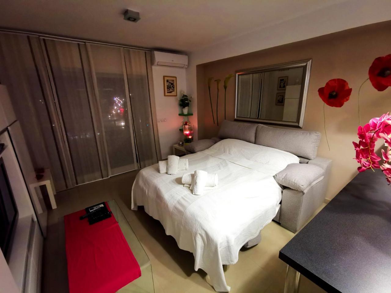 Apartamento Carihuela 托雷莫利诺斯 外观 照片
